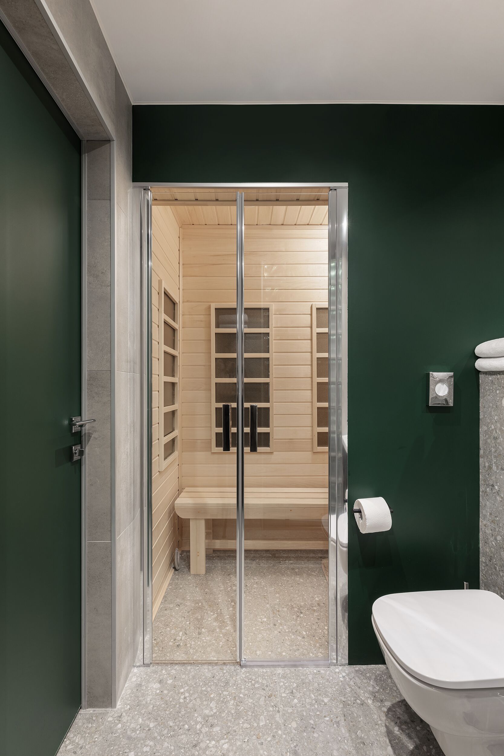 1715 Duplex Hotel photo 2