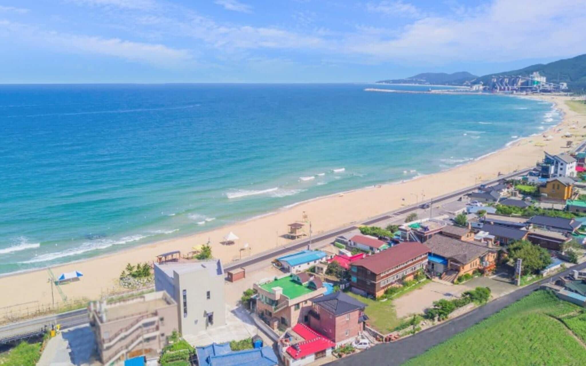 Gangneung Terra 176 Pension photo 4