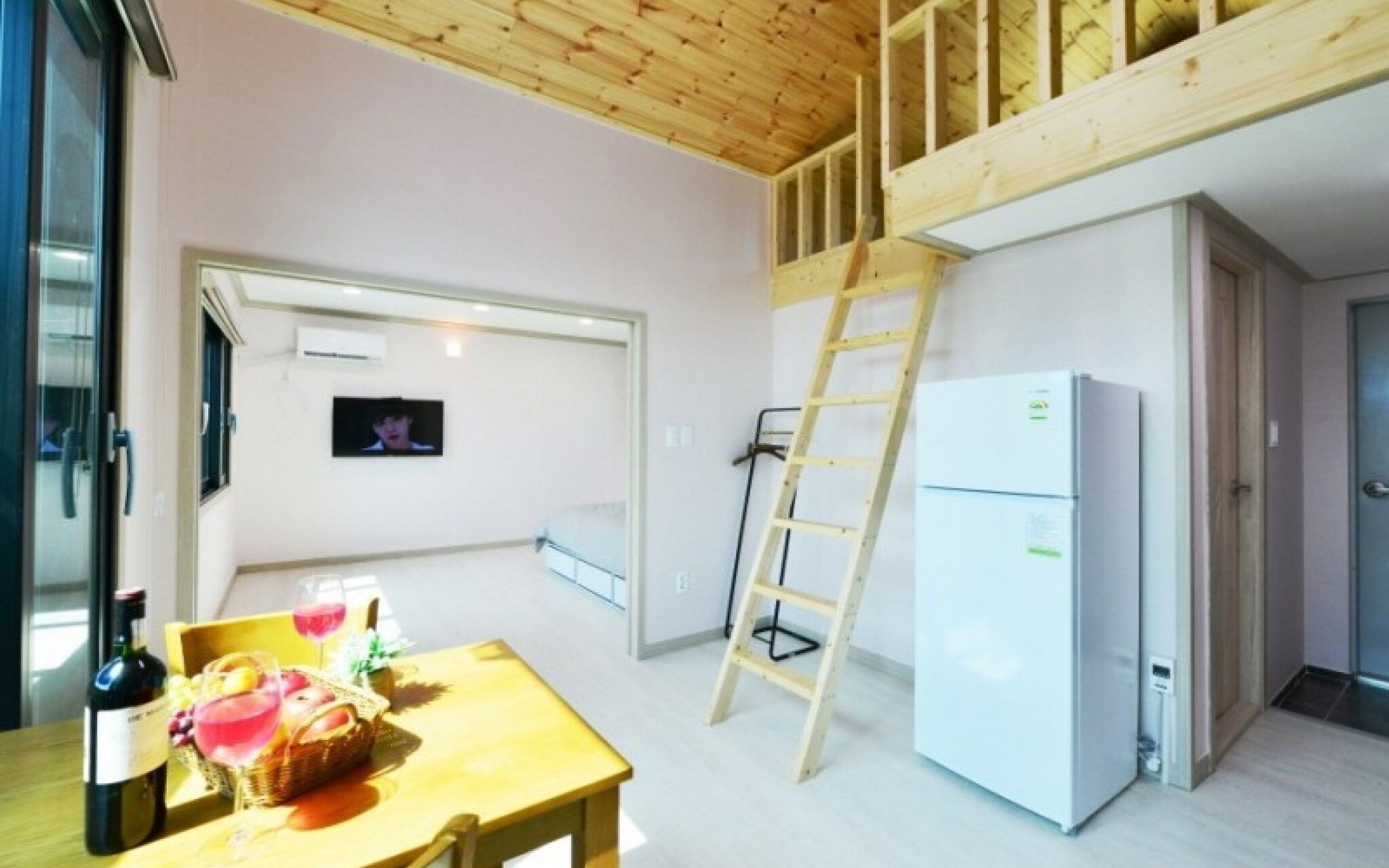Four Seasons Pension Jecheon photo 2