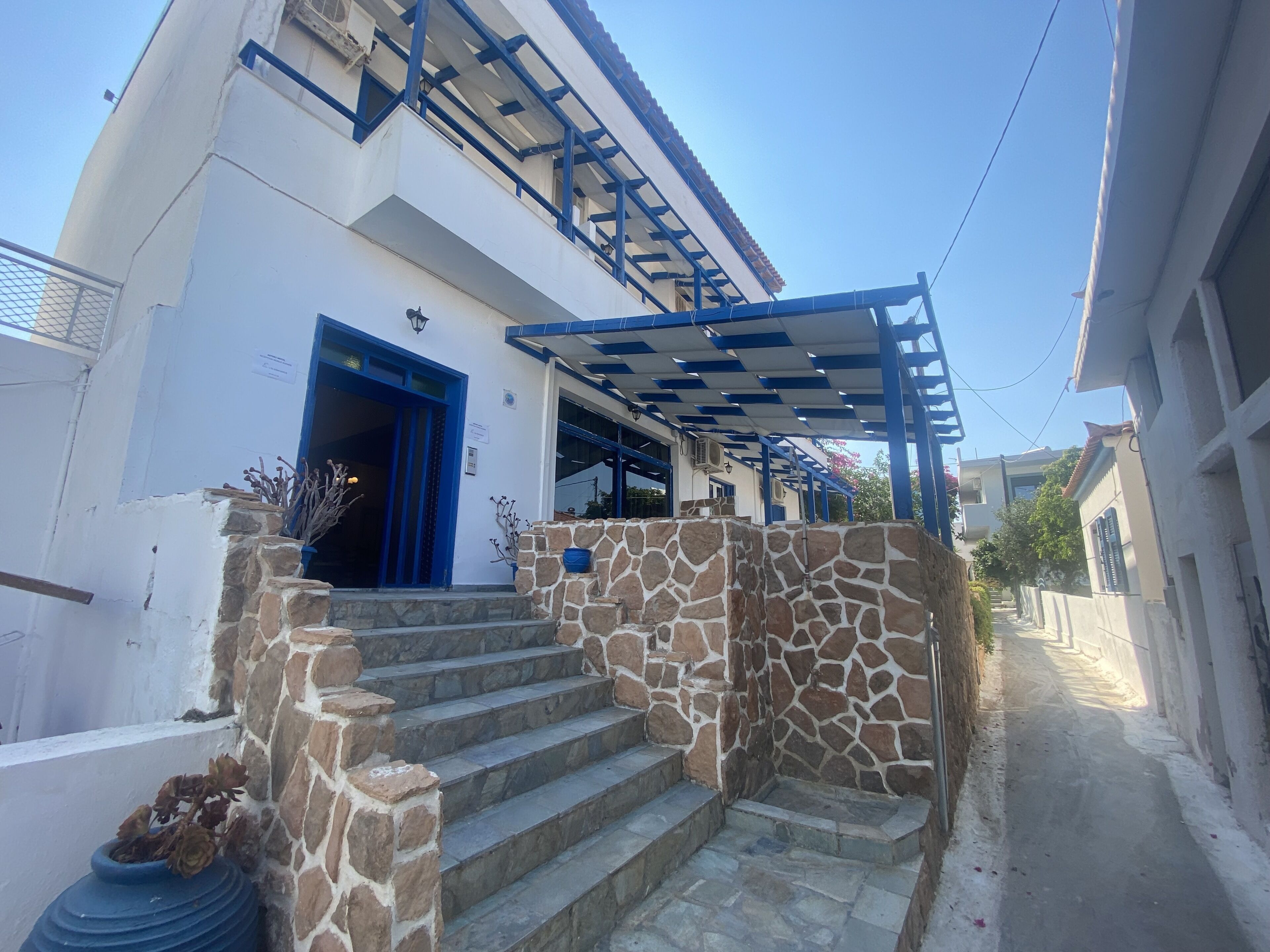 ASTERI HOTEL photo 3