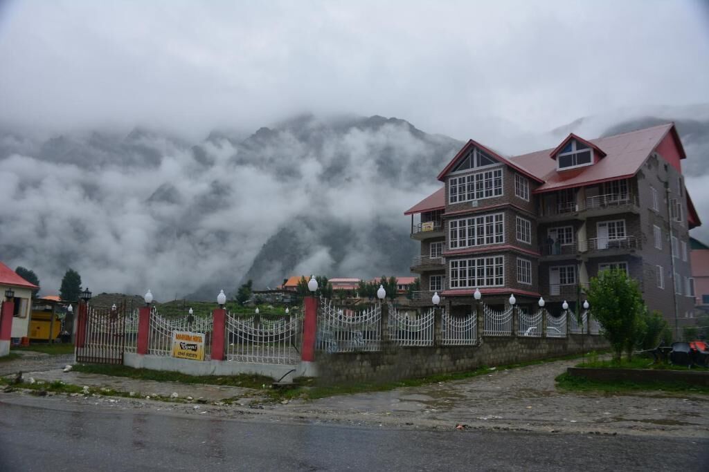 Magnum Hotel and Restaurant photo 3
