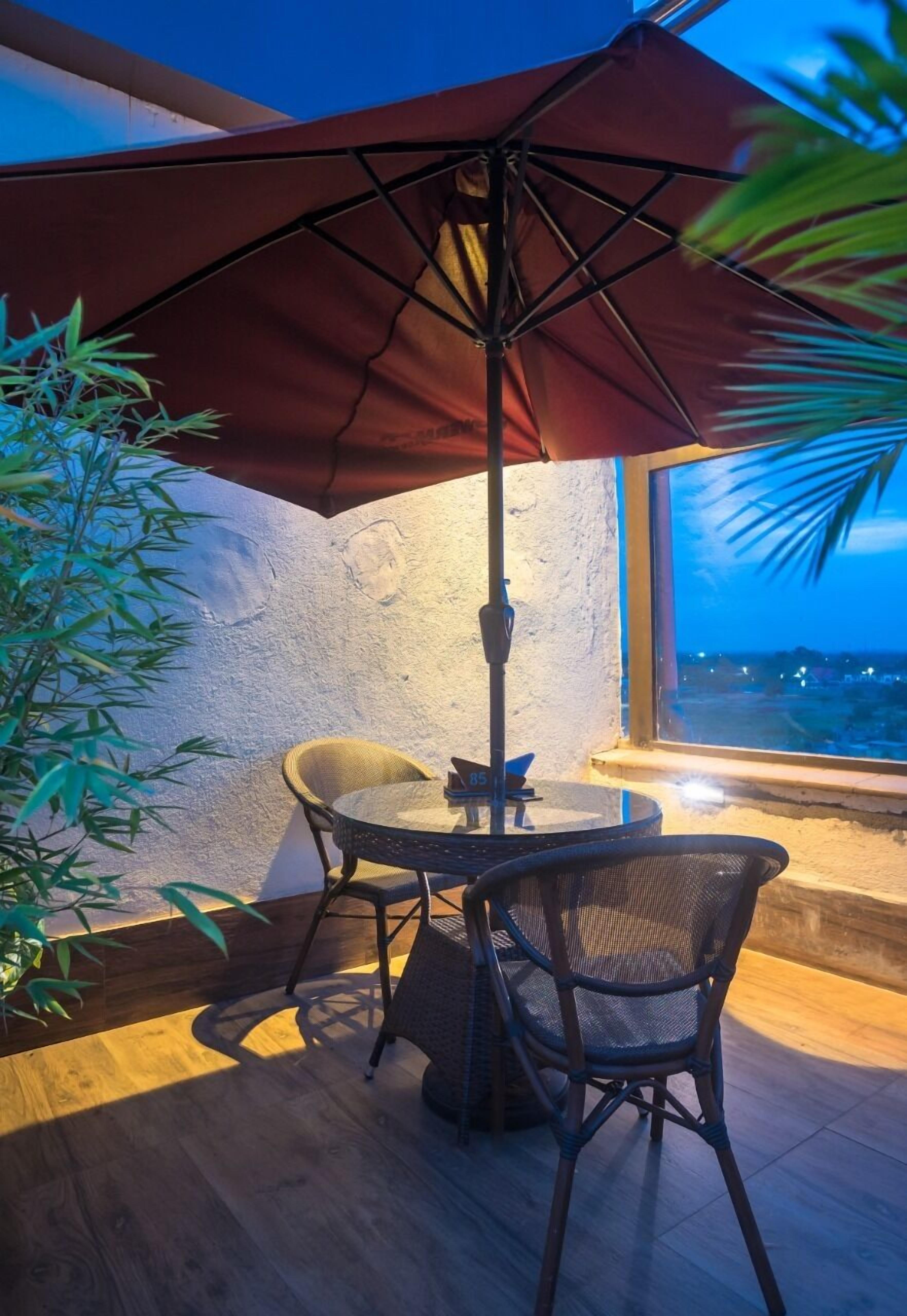 CTRIP INTERNATIONAL photo 2