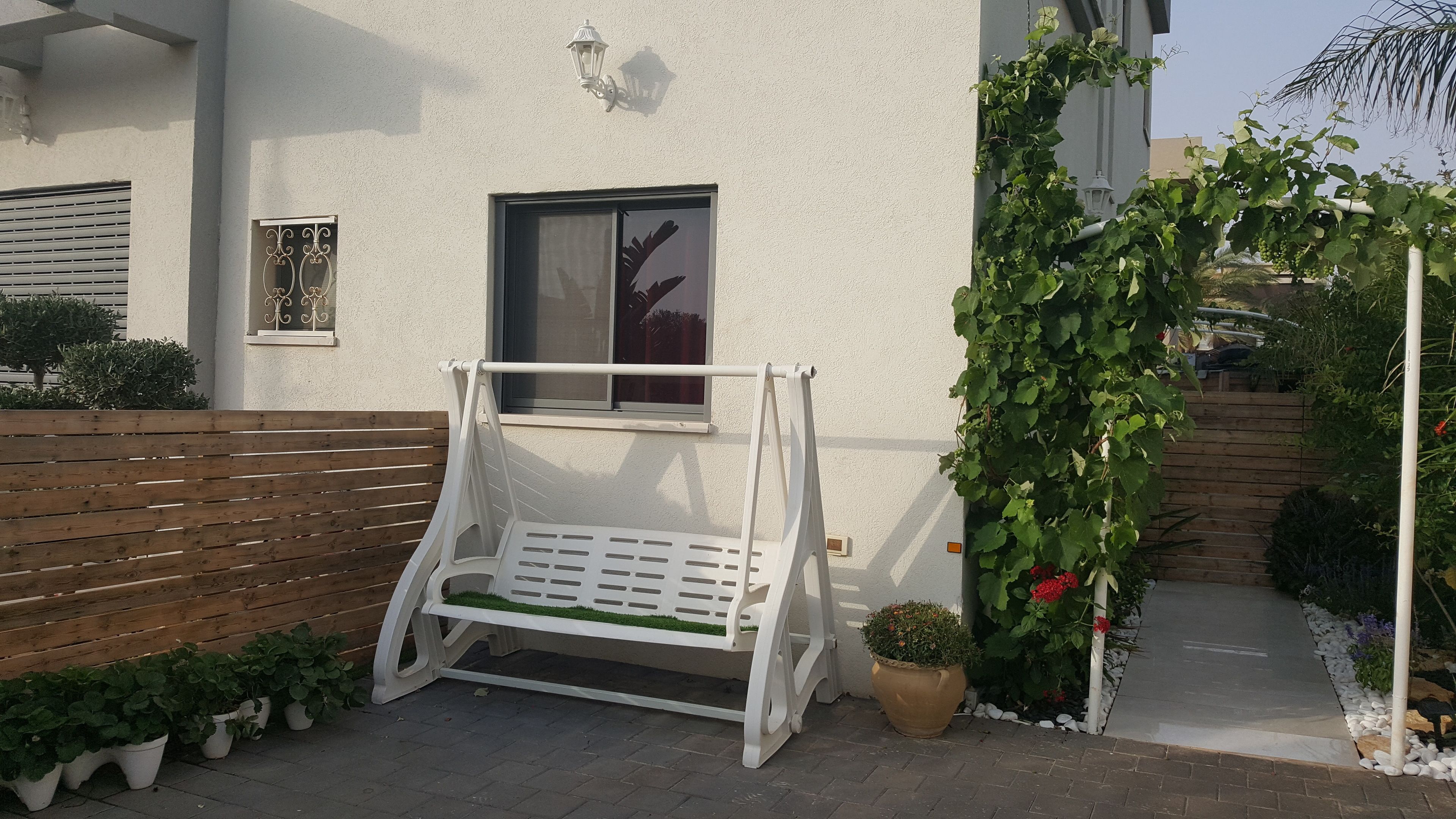 Regina's place