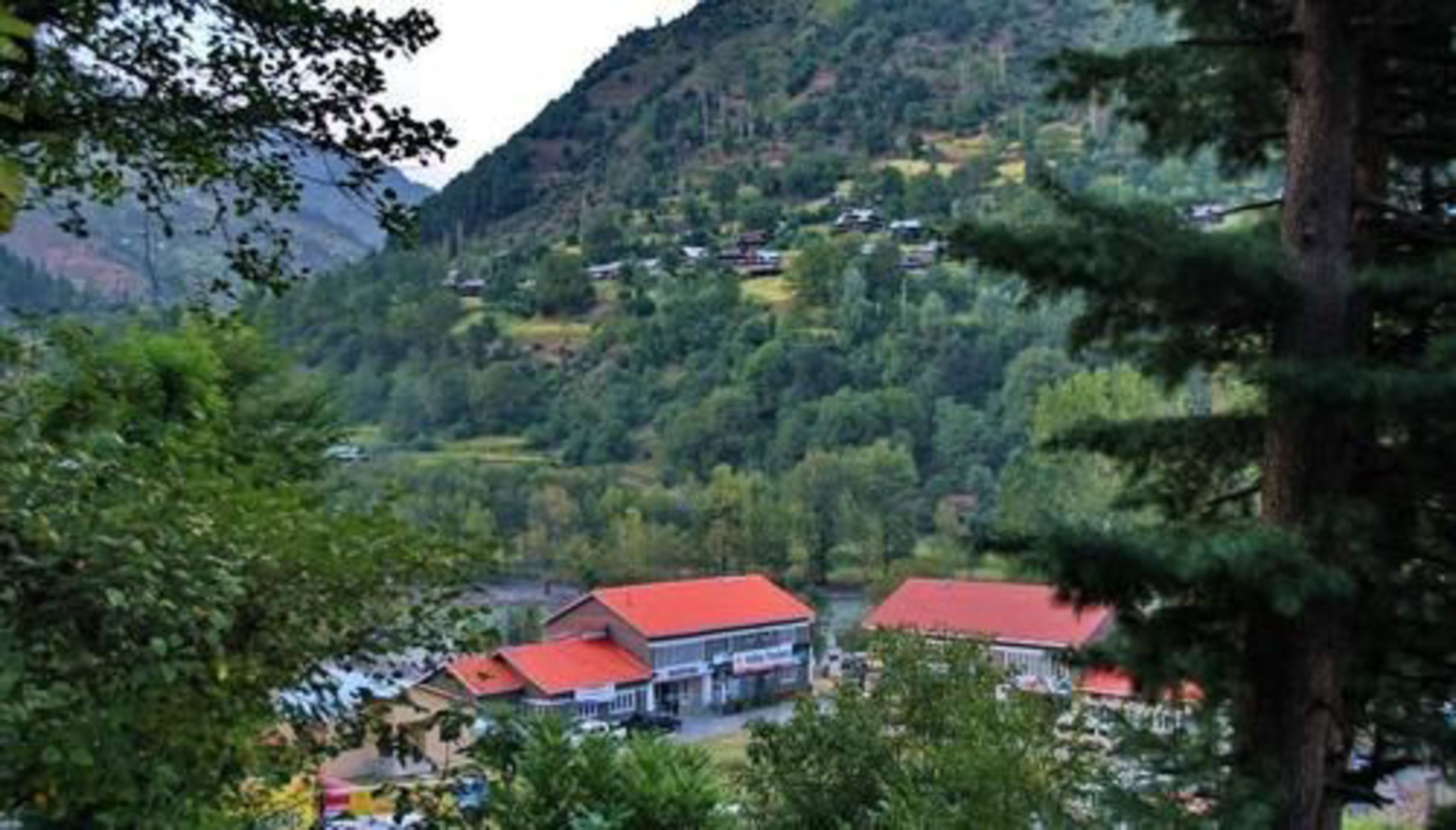 Keran Resort Neelum photo 3