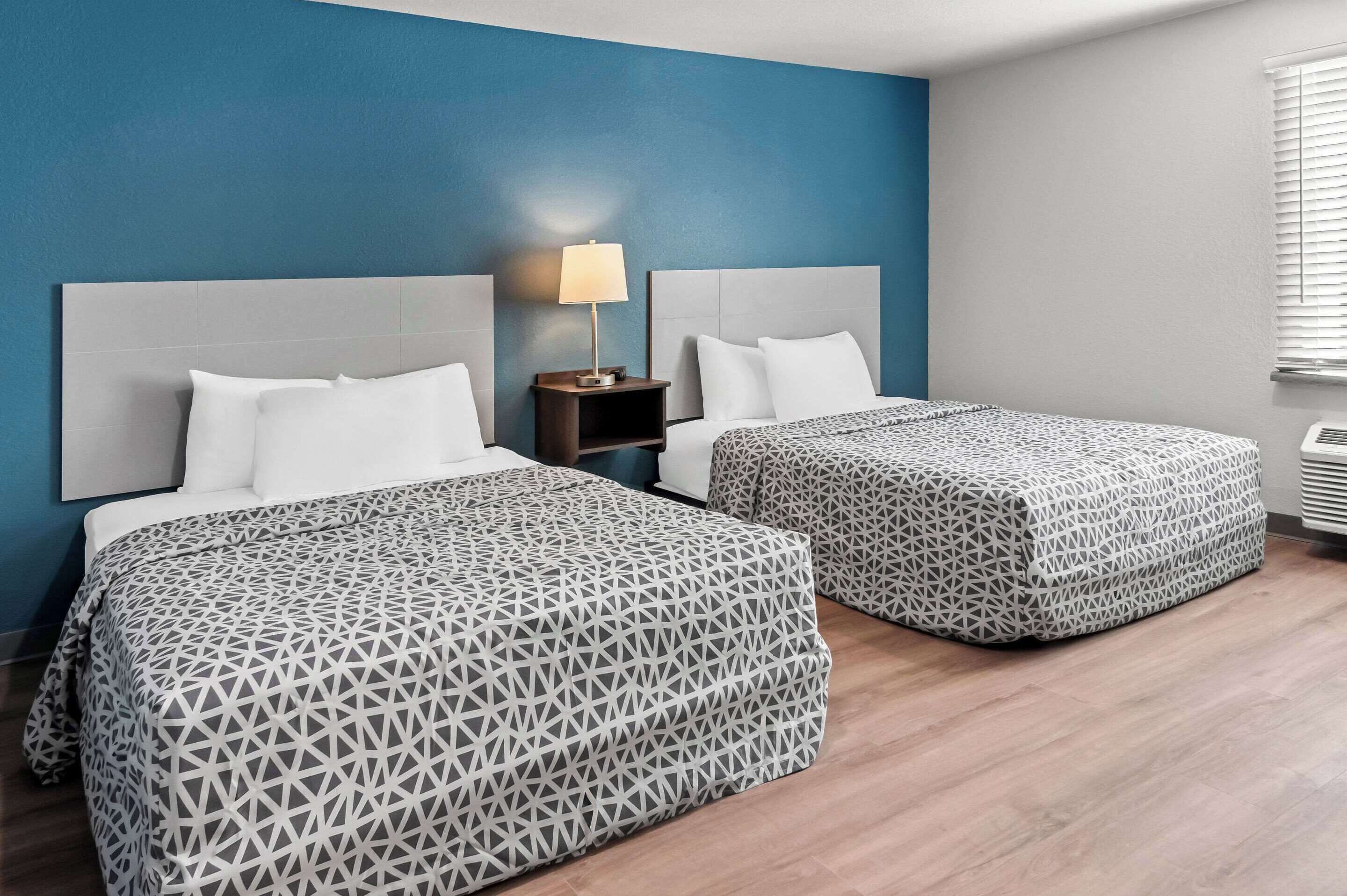 Woodspring Suites Waco South