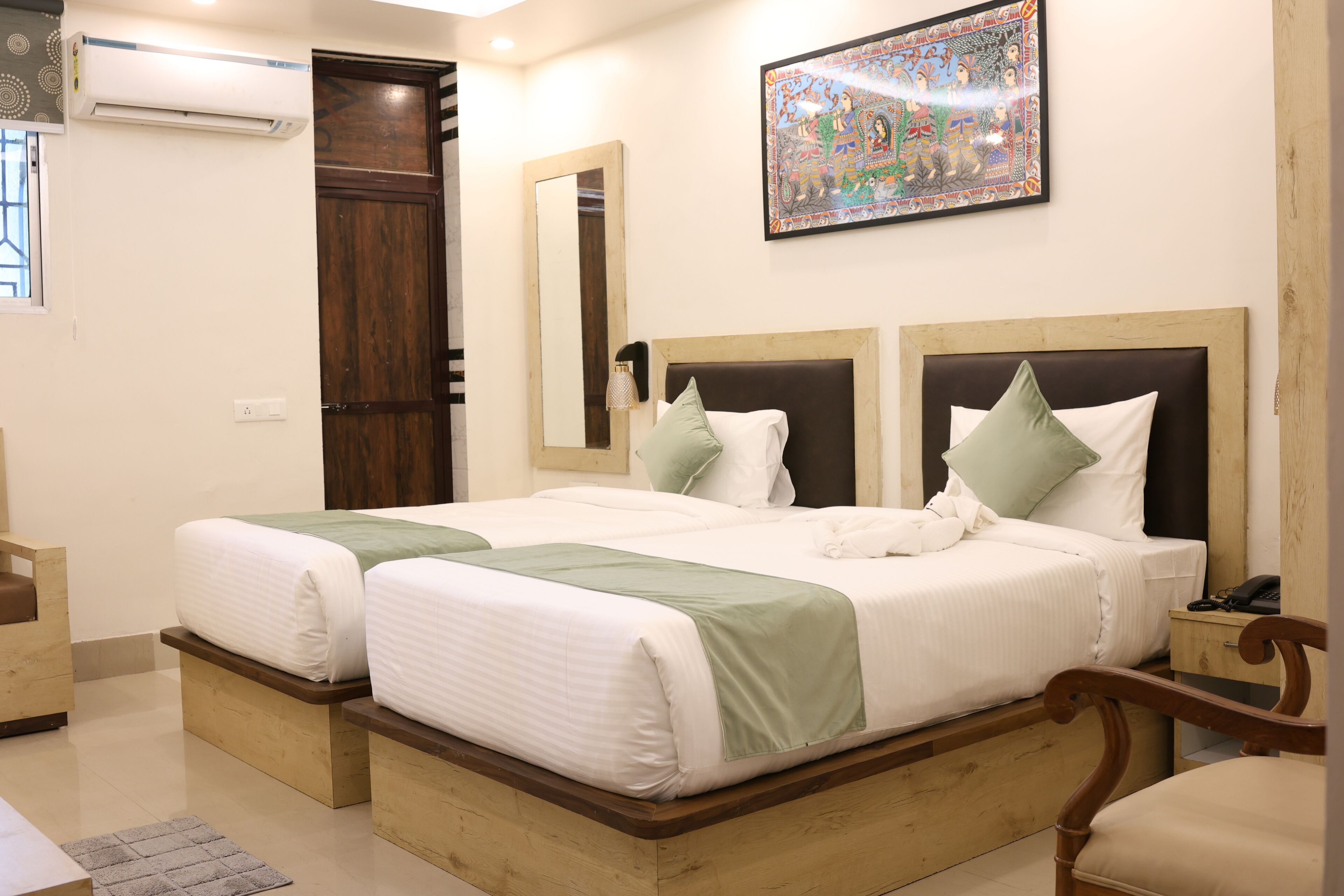 Room 4, Four Seasons Resort, Saraikela-kharsawan