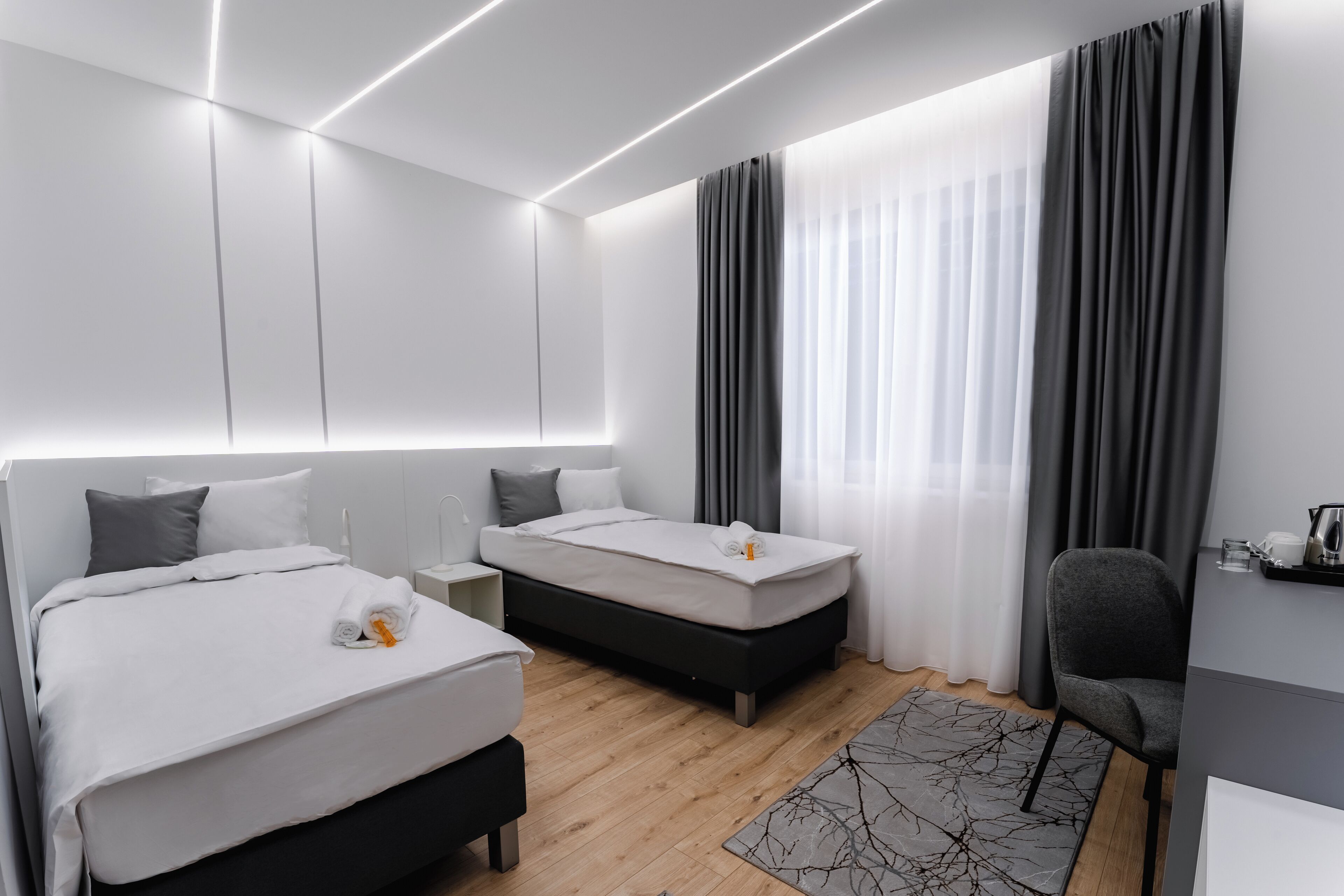 Standard Double Room , 1 Queen Bed
