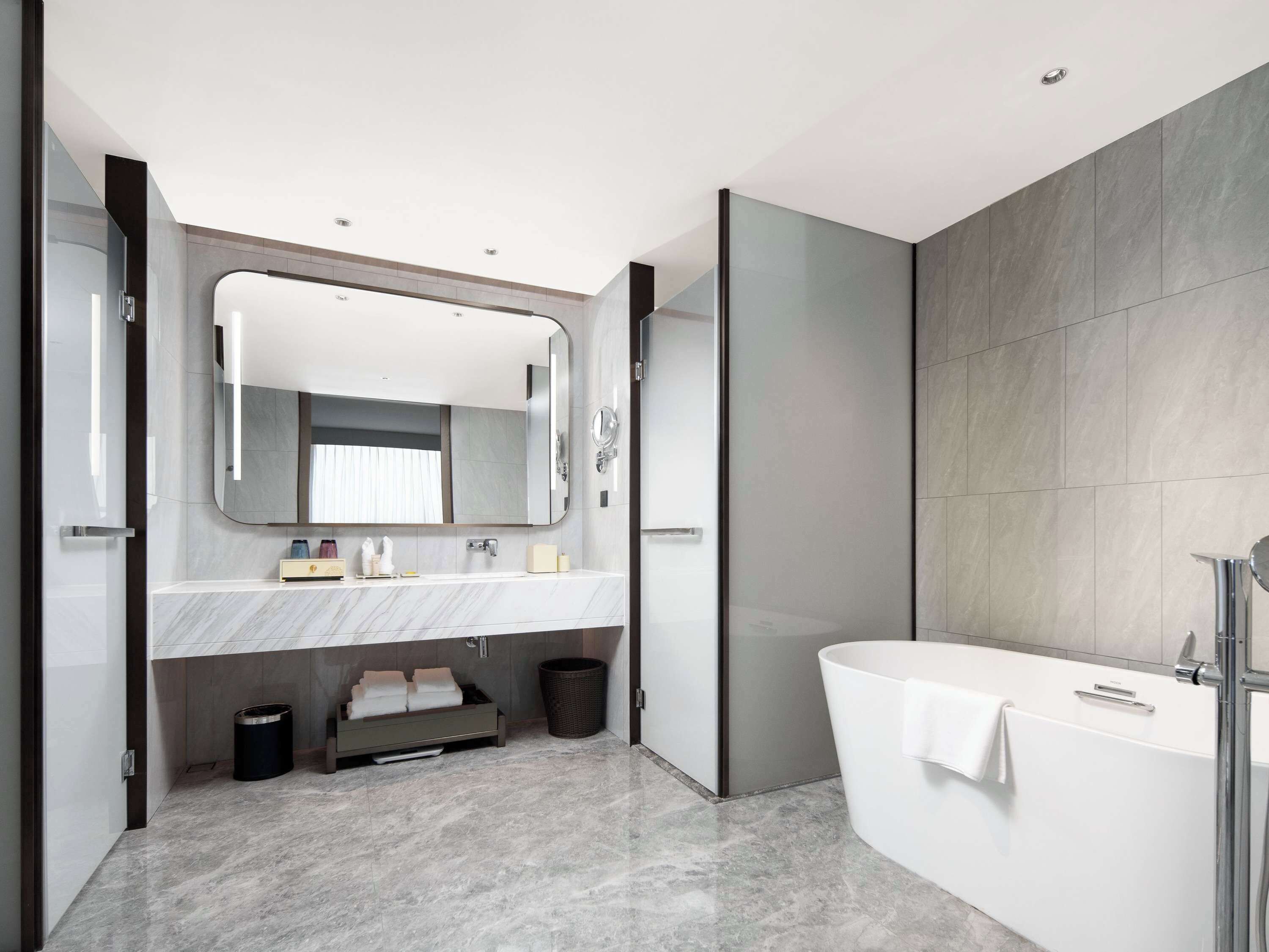 Grand Mercure Changzhou Luoxi - Tap to explore photos