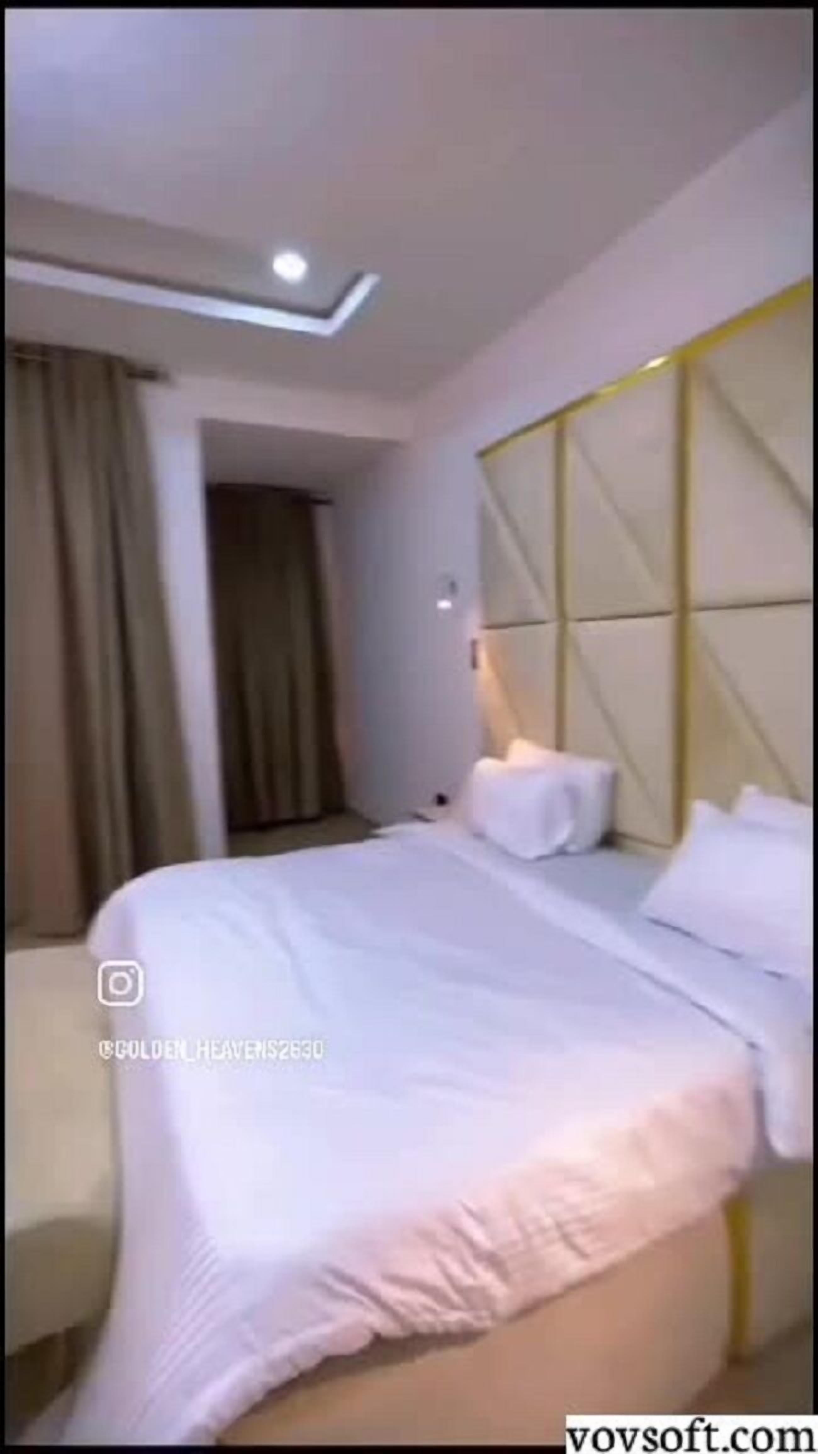 Room, MountBatten, Eti-Osa