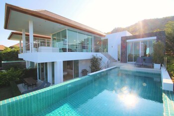 Phu Montra Villa with Ocean View image 1