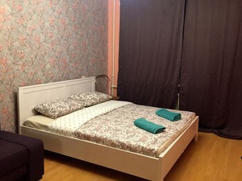 LUXKV Apartment on Yakimanka photo 2