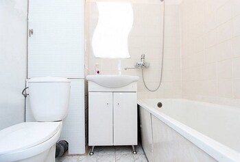 ApartLux Nametkina Suite photo 3