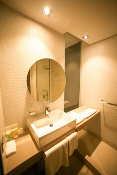 M Executive Hotel & Residence photo 3