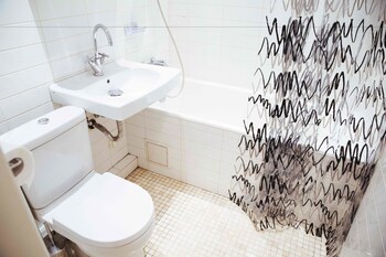 Funny Dolphins Apartments Savelovskaya photo 2