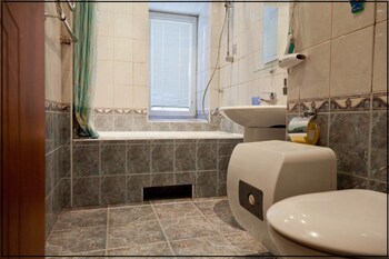 LUXKV Apartment on Sivtsev Vrazhek photo 4