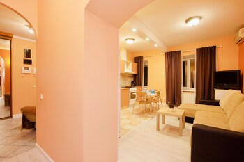 LUXKV Apartment on Sivtsev Vrazhek photo 3