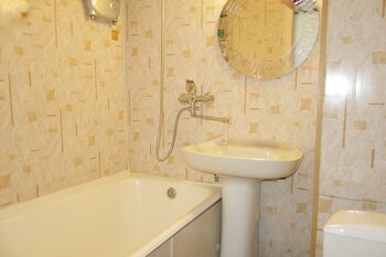 LUXKV Apartment on Bolshaya Pereyaslavskaya photo 2