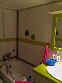 Charming Loutra Oreas Elenis beach house photo 5