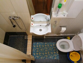 Apartments on Chaykovskogo photo 2