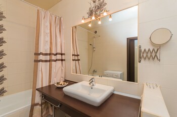 Apartment Belinskogo 11-66 - apt 80 photo 3