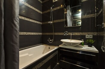 Apartments on Studenaya 68A - apt 20 photo 3