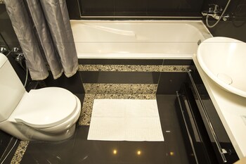 Apartments on Studenaya 68A - apt 20 photo 4