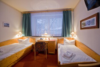 Hotel Miriquidi Oberwiesenthal Germany thumbnail