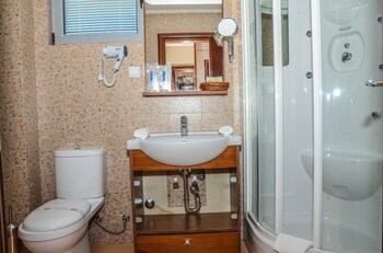 Hotel Grand photo 3
