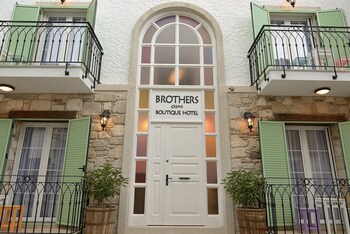 Brothers Cesme Boutique Hotel image 1