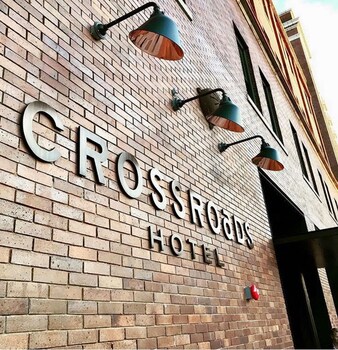 Crossroads Hotel Kansas City image 1