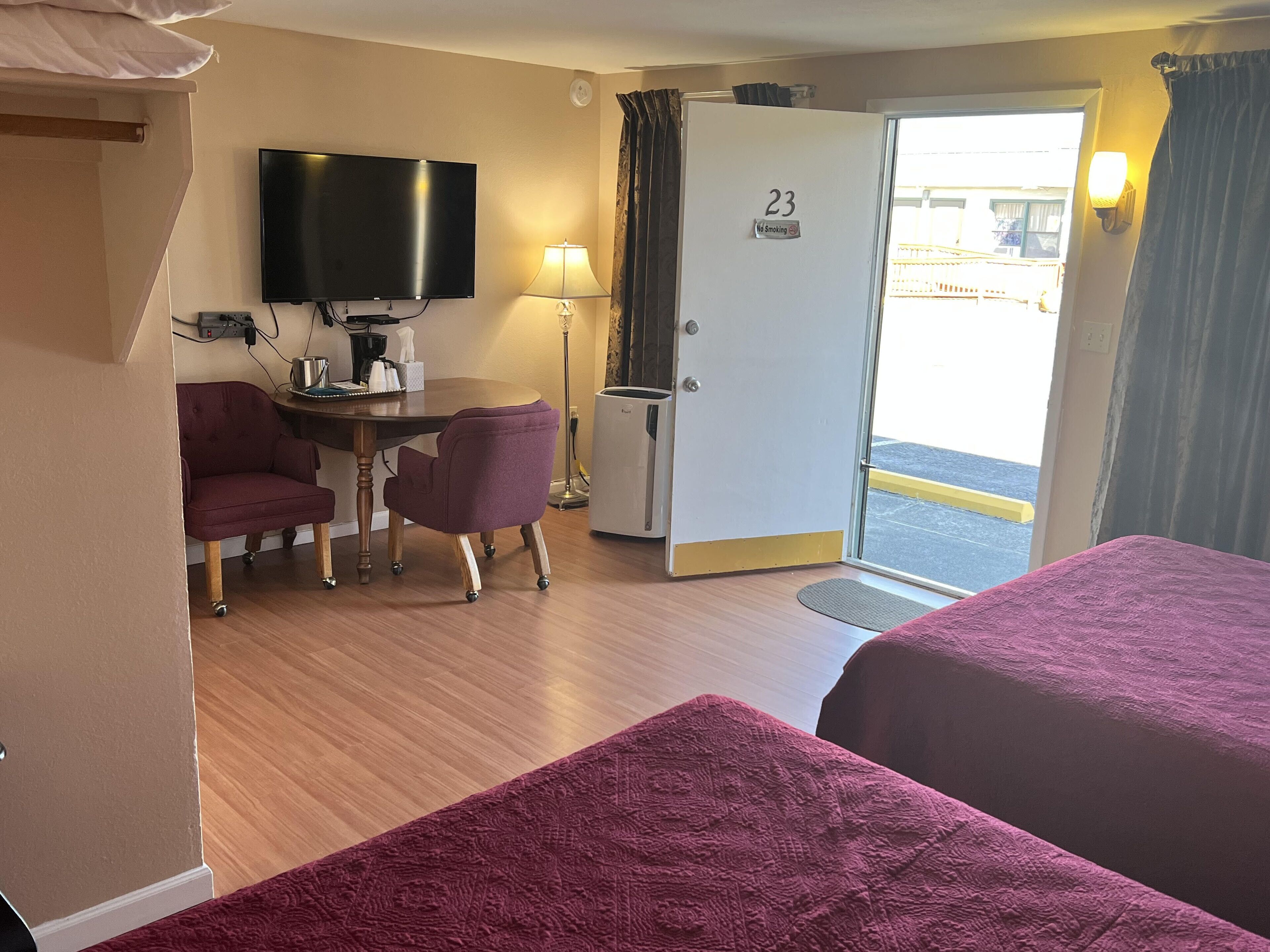 Great House Motel Room Type - Two Queen Bed Room