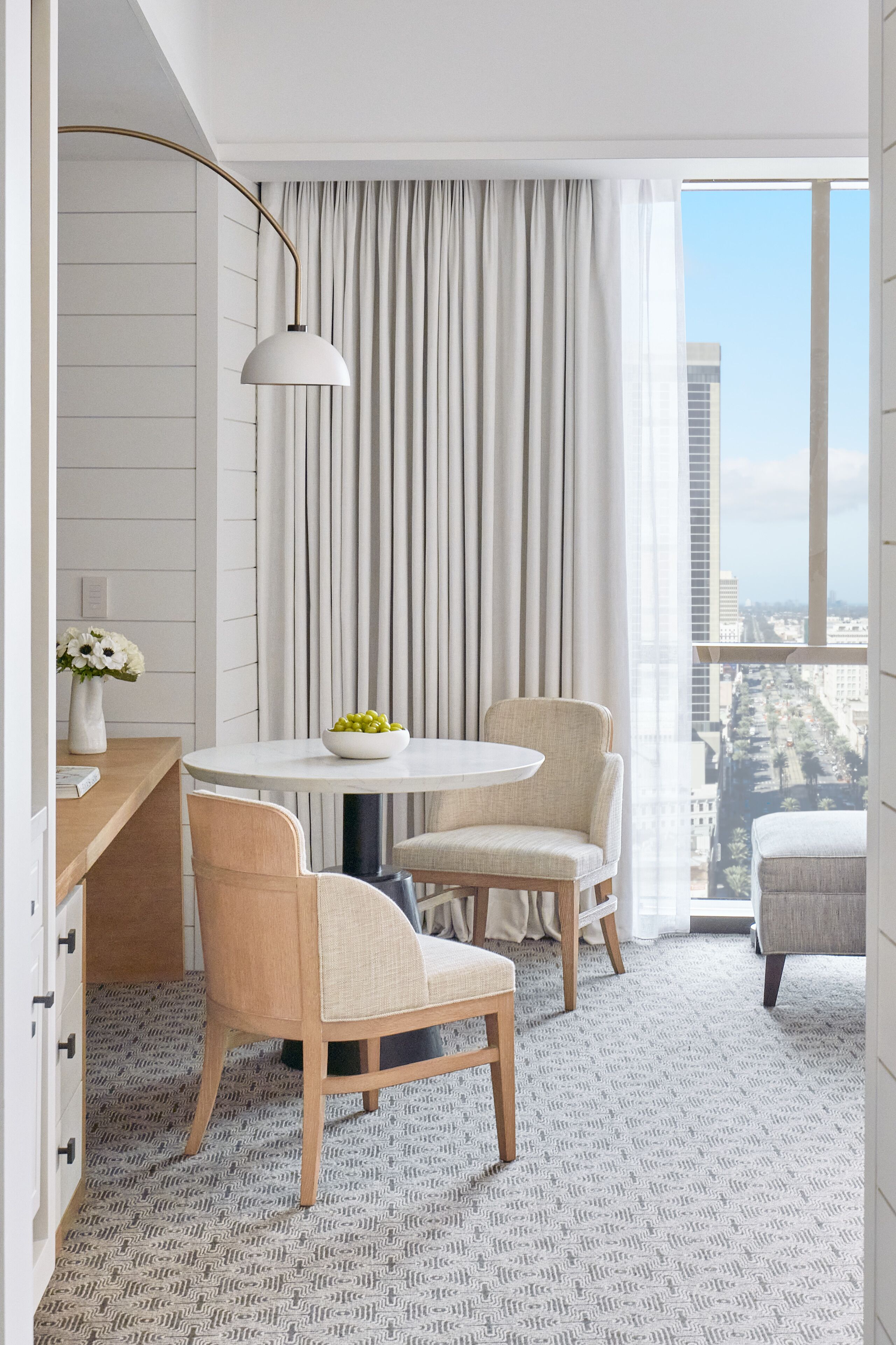 Four Seasons Hotel New Orleans - Tap to explore photos