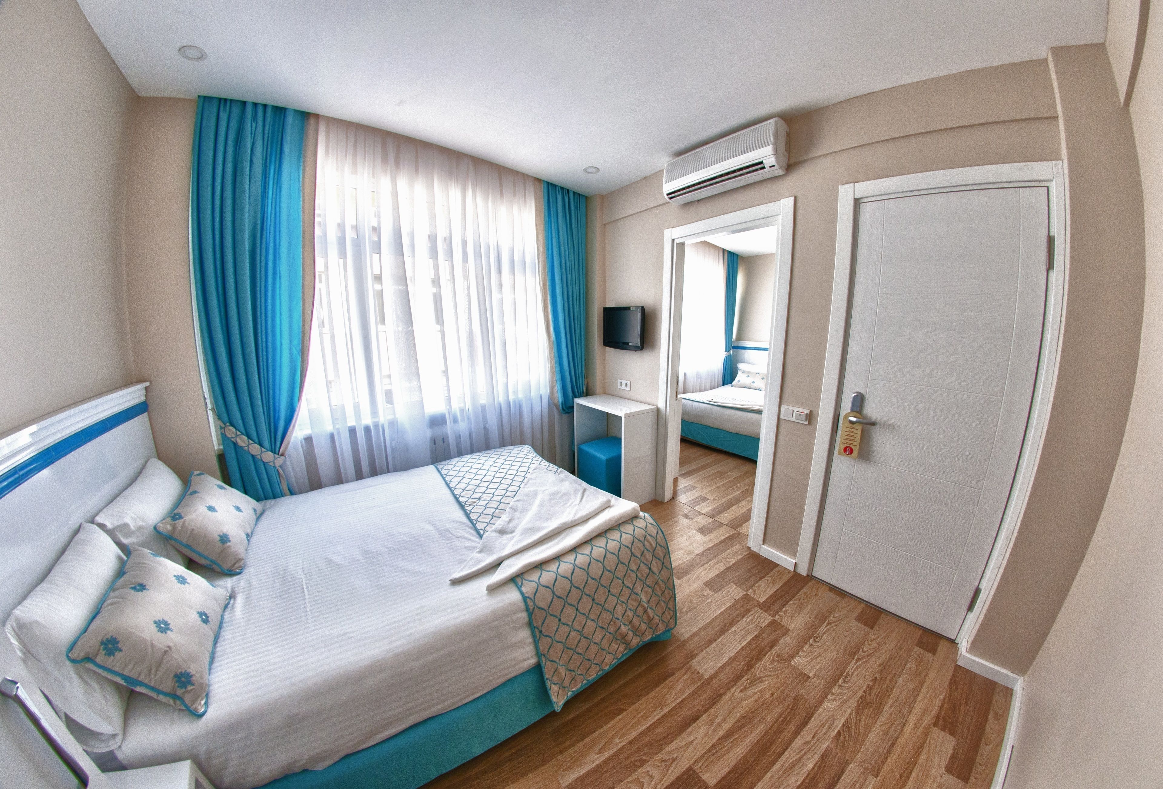 Star Holiday Hotel Room Type - Family Room