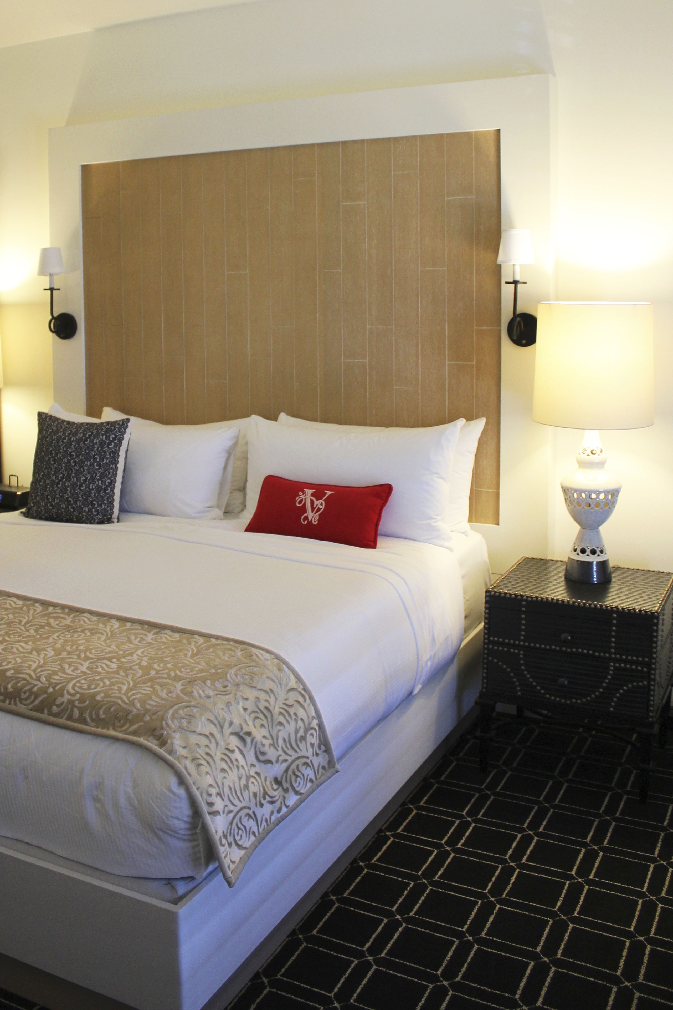 Hotel Valencia Santana Row - Tap to explore photos
