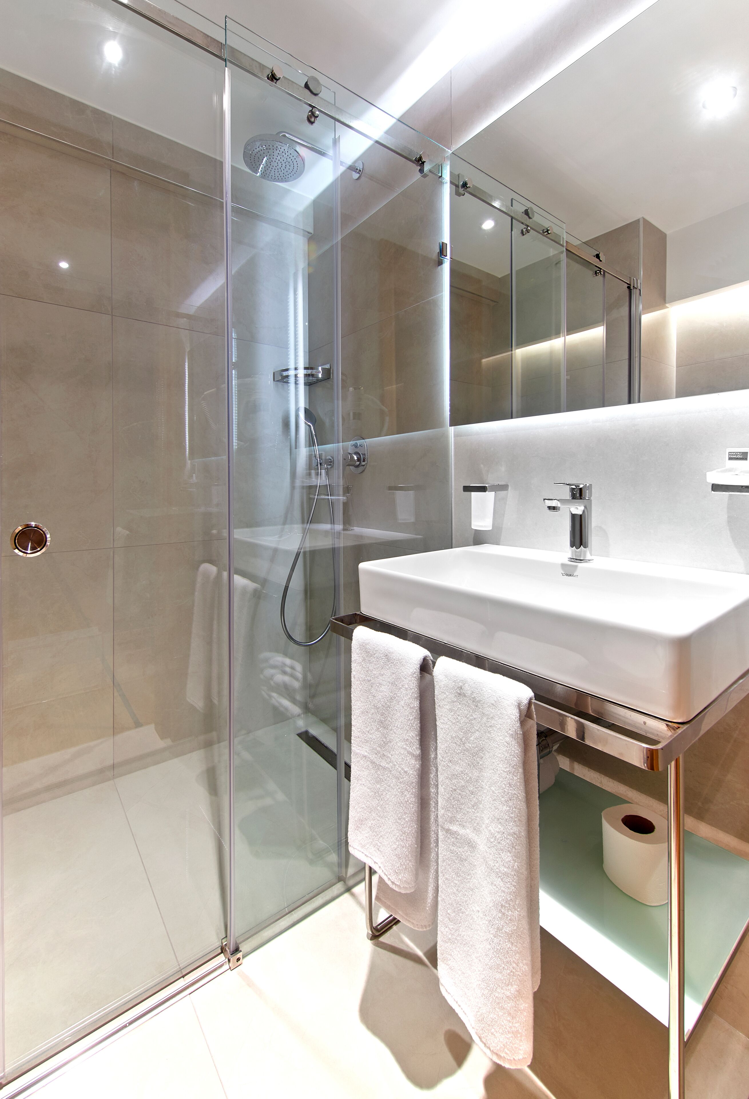 Lady Diana Hotel Room Type - Standard Double Room
