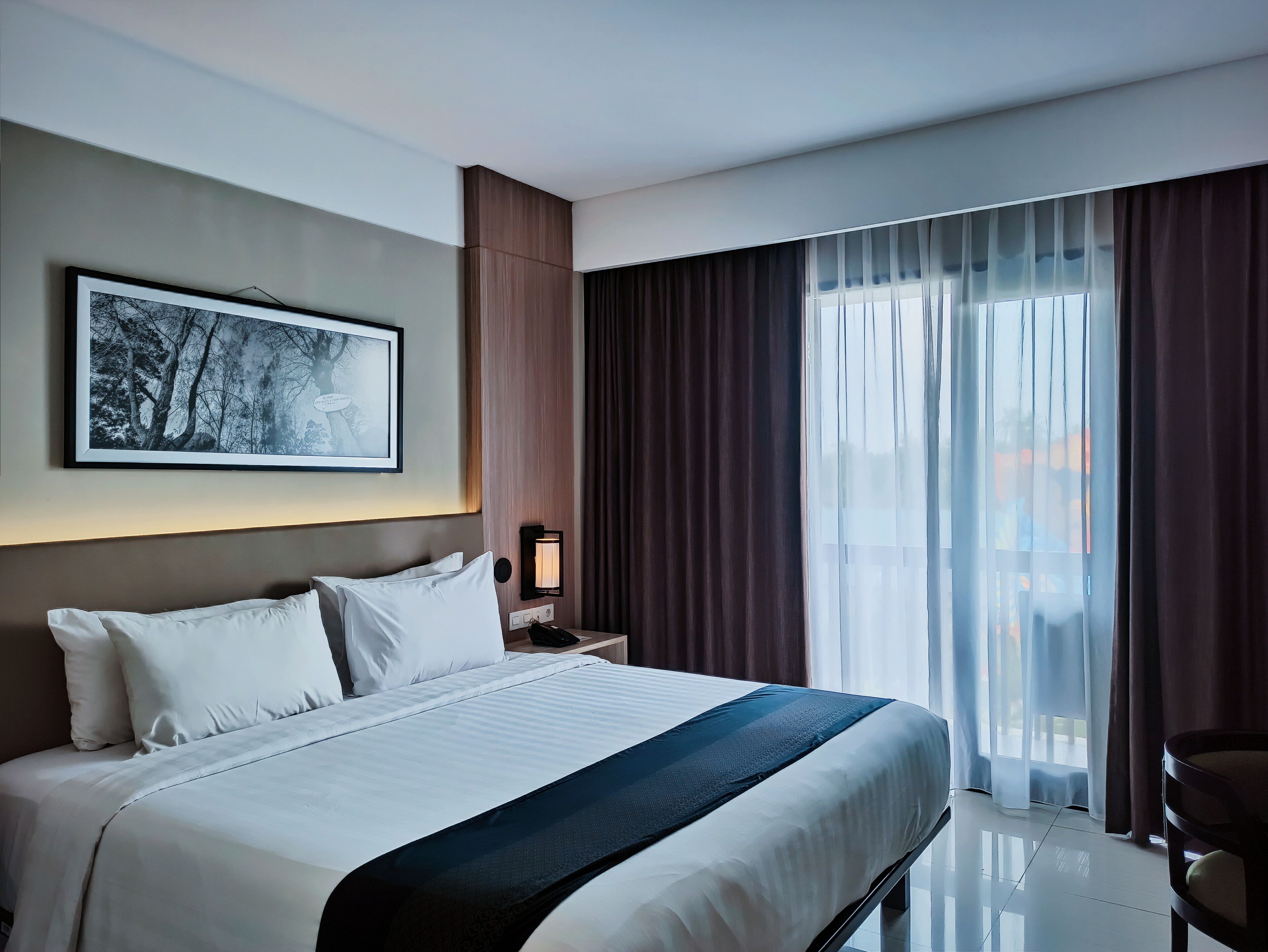 eL Hotel Banyuwangi - Tap to explore photos