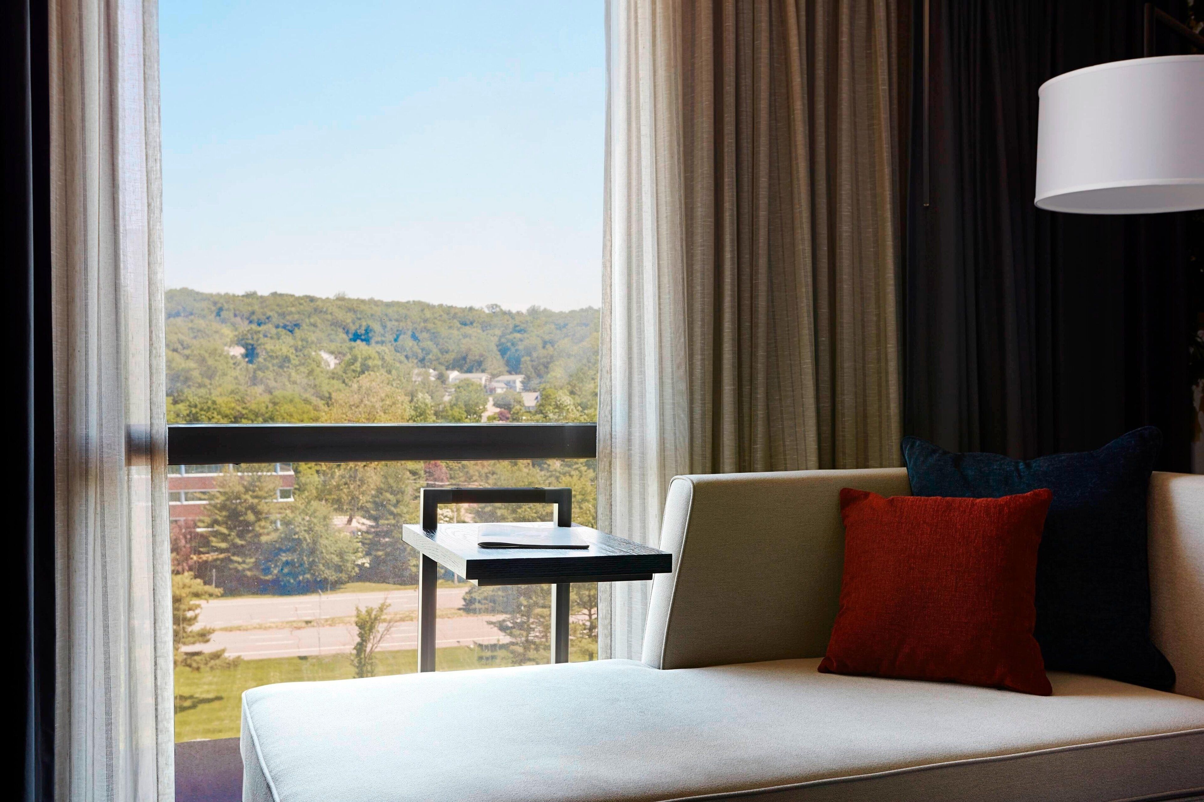 Westchester Marriott - Tap to explore photos
