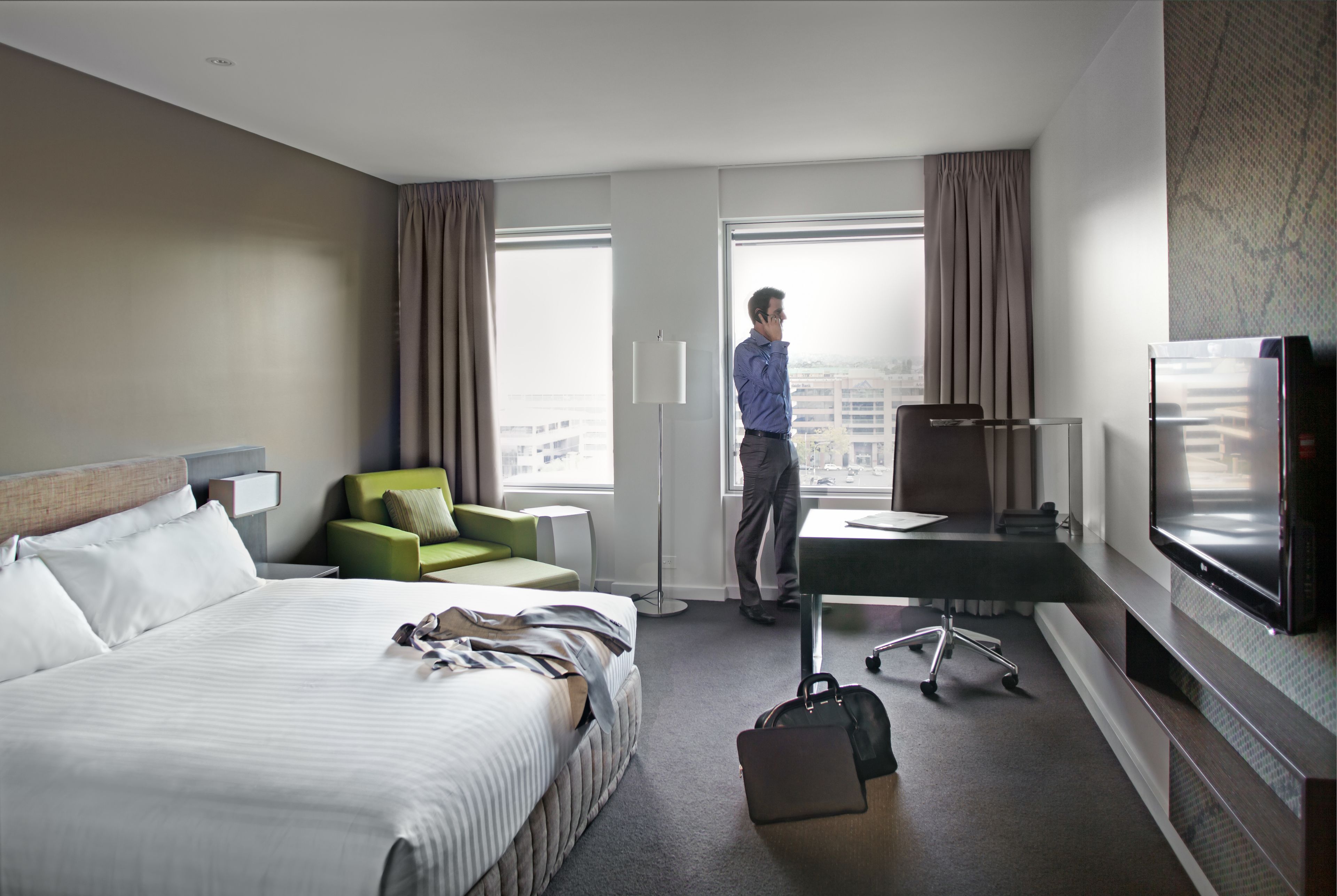 Pullman Adelaide Room Type - Deluxe King Room with City View Pullman Adelaide Room Type - Deluxe King Room with City View