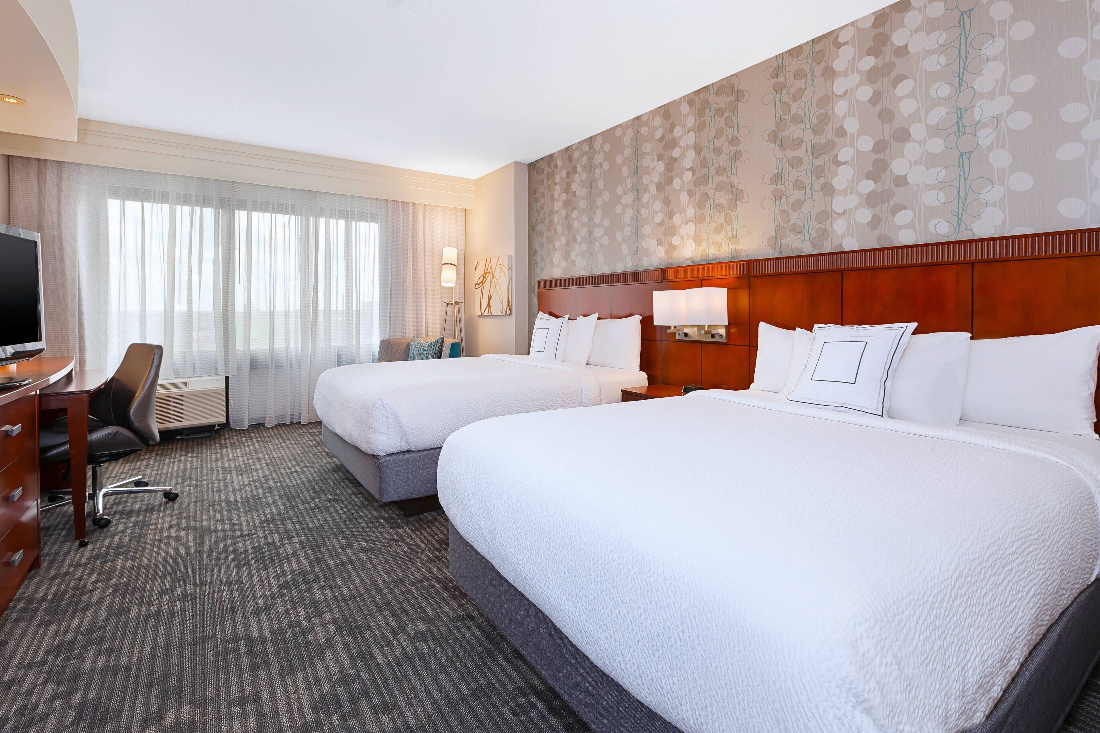 Courtyard by Marriott Oklahoma City Downtown - Tap to explore photos