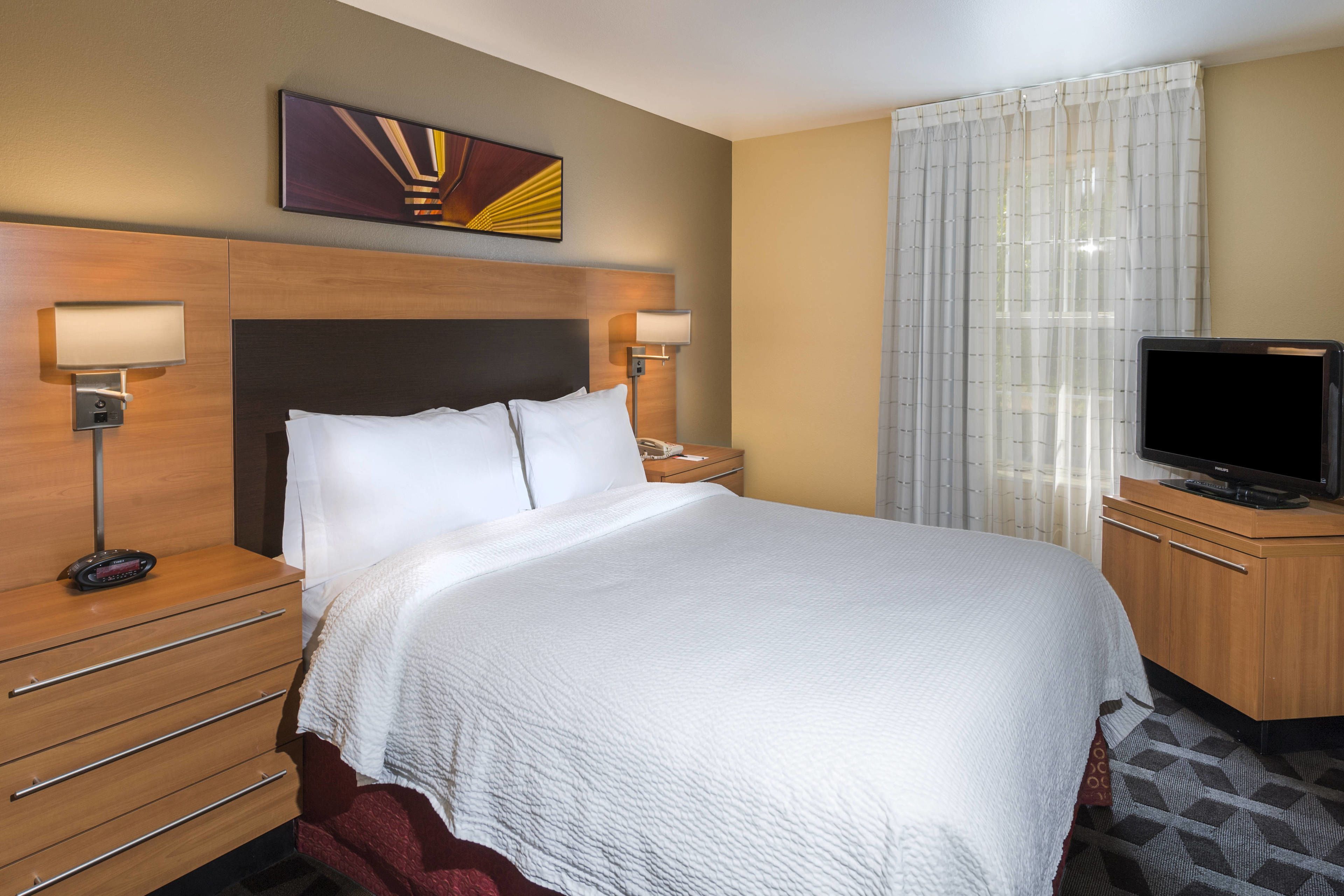 Towneplace Suites By Marriott Kennesaw - Tap to explore photos