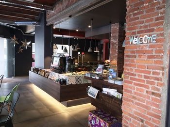 Coffee Shop