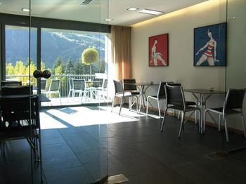 Hotel Bar