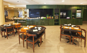 Food Court