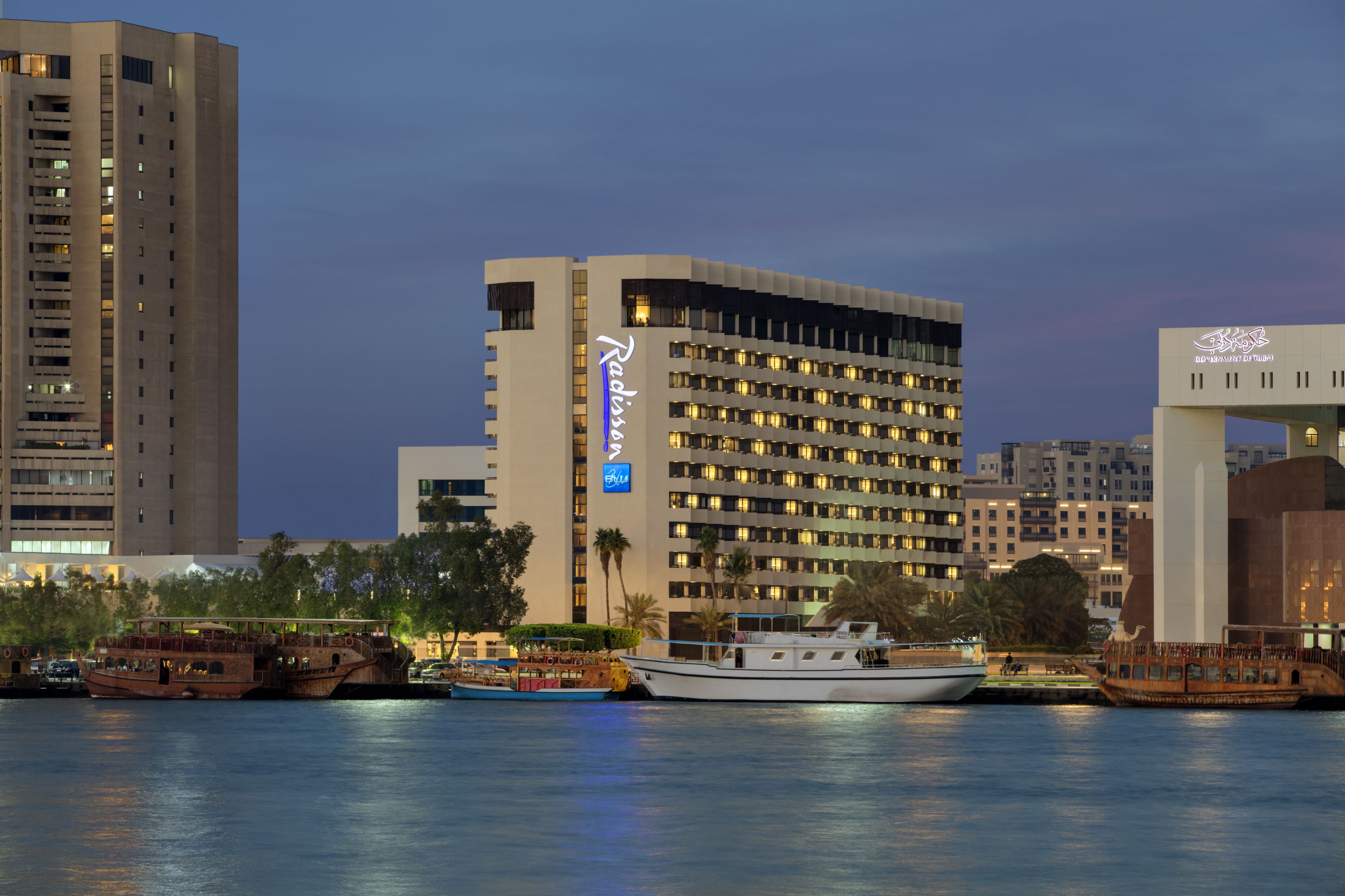 Radisson Blu Hotel Dubai Deira Creek デイラ United Arab Emirates thumbnail