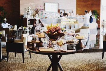 Hotel Lounge