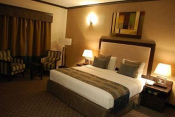 London Crown Hotel - Dubai photo 4