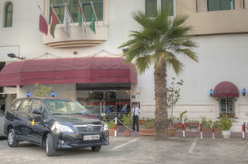 Al Maha Regency Hotel Suites - Tap to explore photos