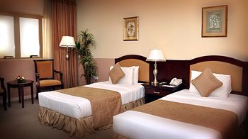 City Hotel photo 4