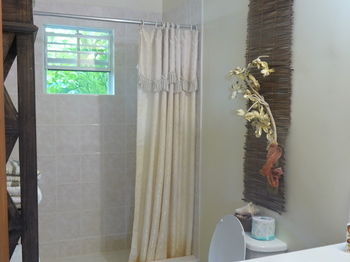 Stoneyhill Studio Apartments photo 4