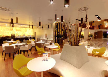 Hotel Lounge